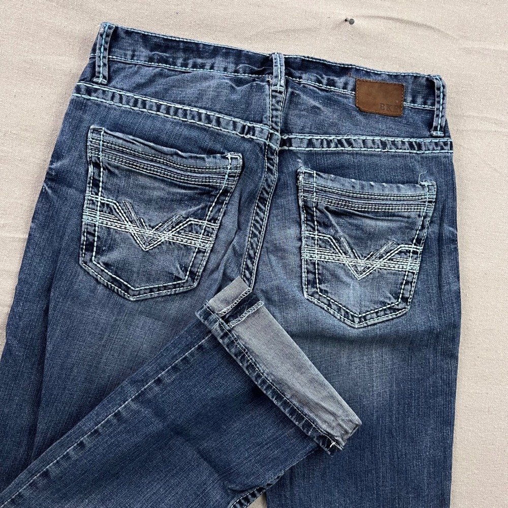 BKE Derek Straight Leg Jeans Mens 29R Blue Good‎ Contrast Stitch Embroidered
